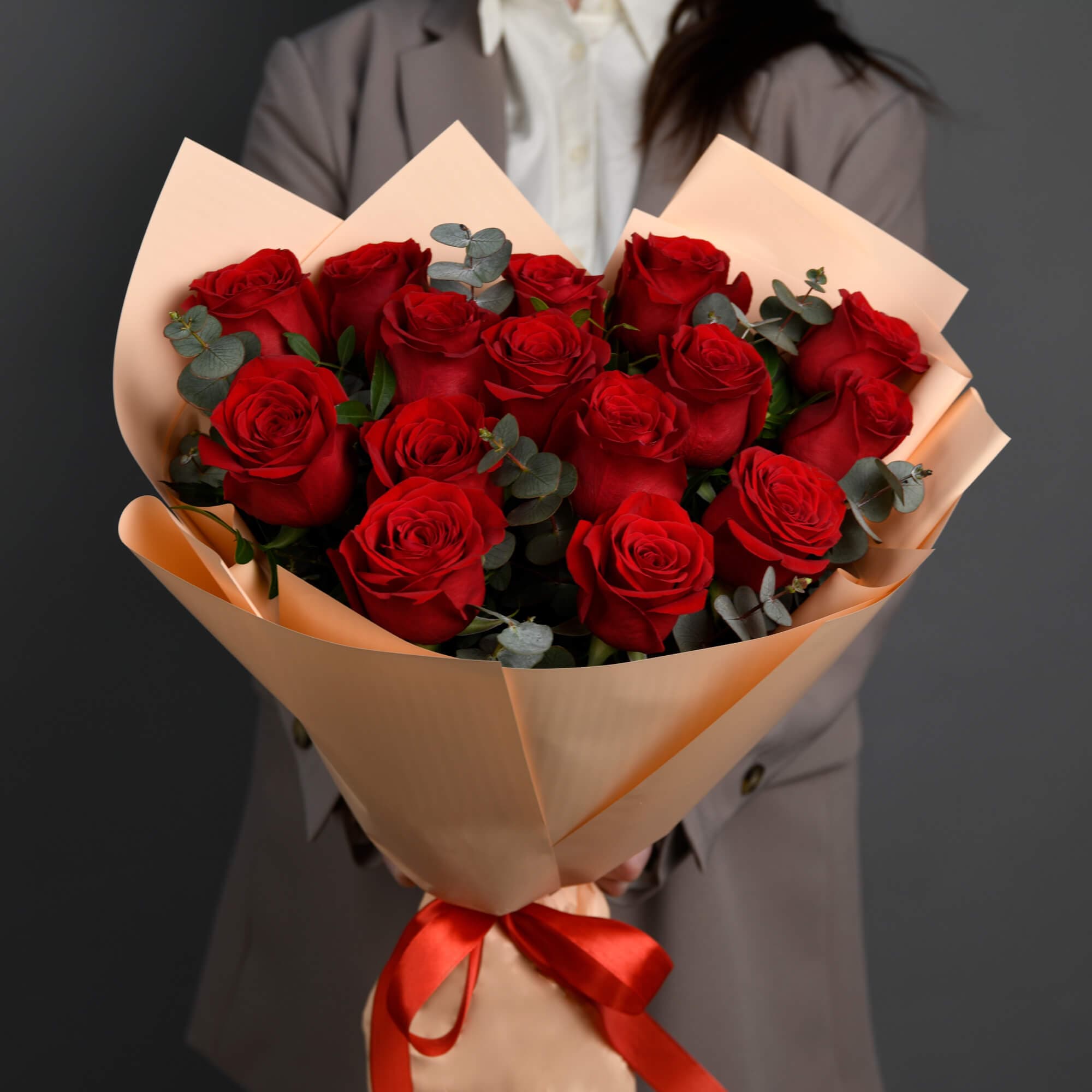 Buchet 15 trandafiri rosii